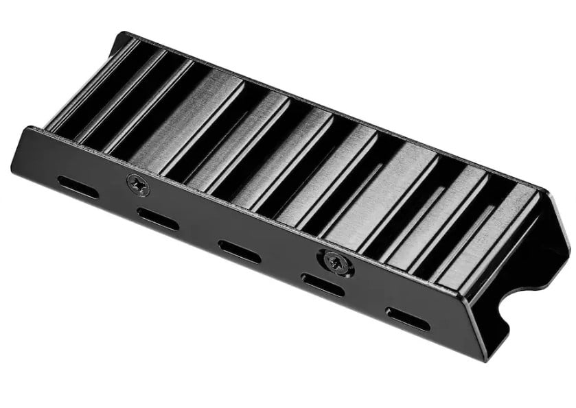 Insignia - Heatsink Enclosure for M.2 NVMe SSDs and PS5 - Black